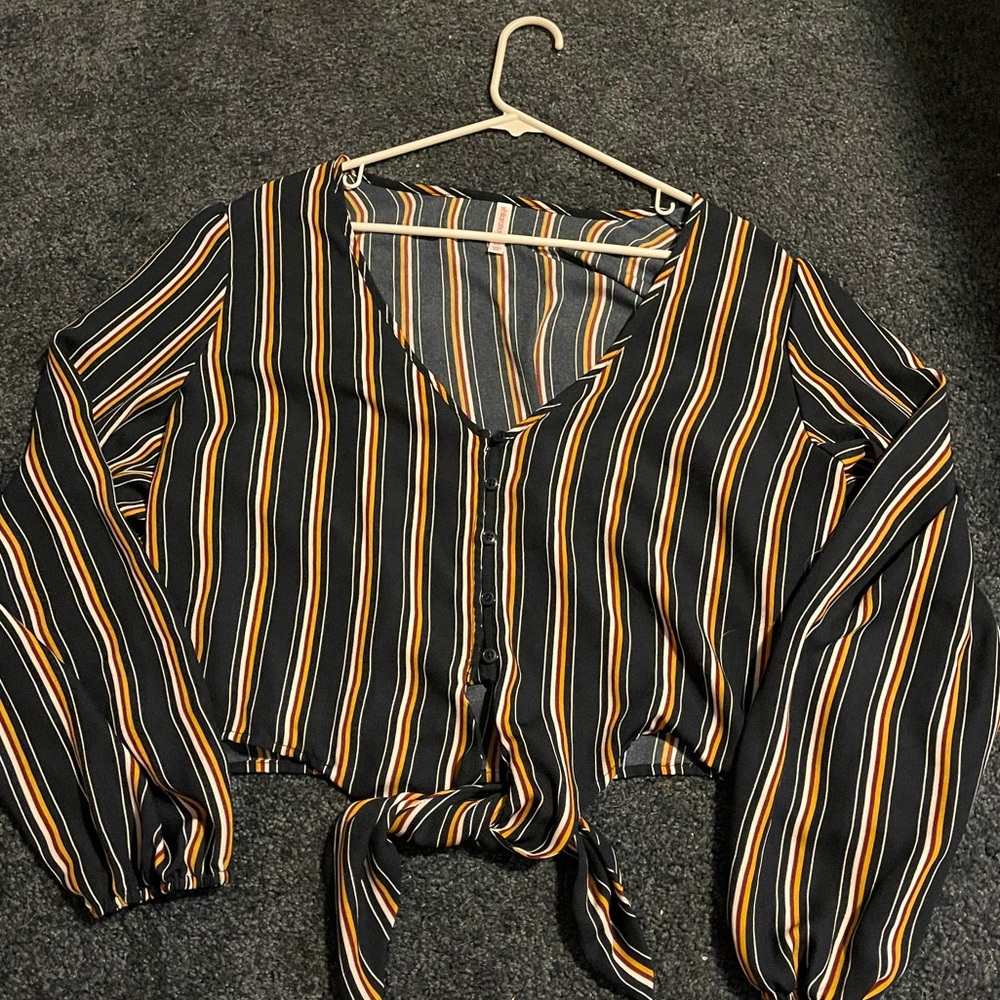 Vertical Striped front/tie blouse